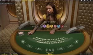 ワンブラックジャックのプレイ画面